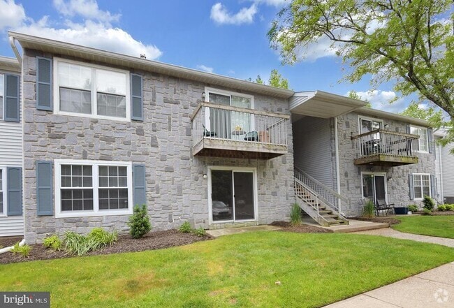 Building Photo - 11 Coral Tree Ct Rental