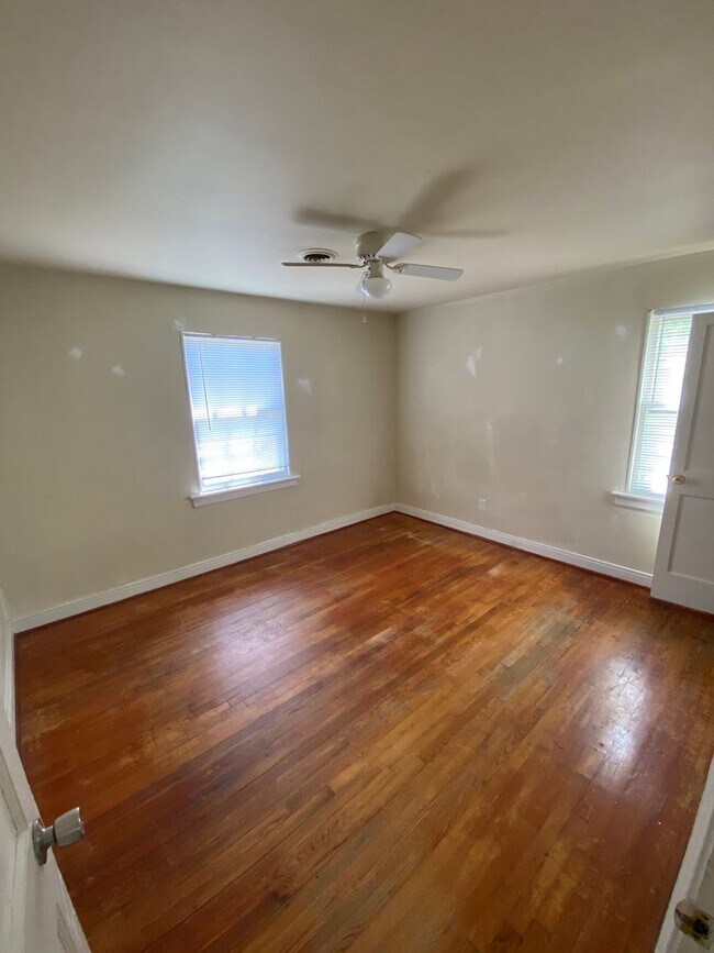 Henrico County house! Large fenced back ya... Rental House Rental in