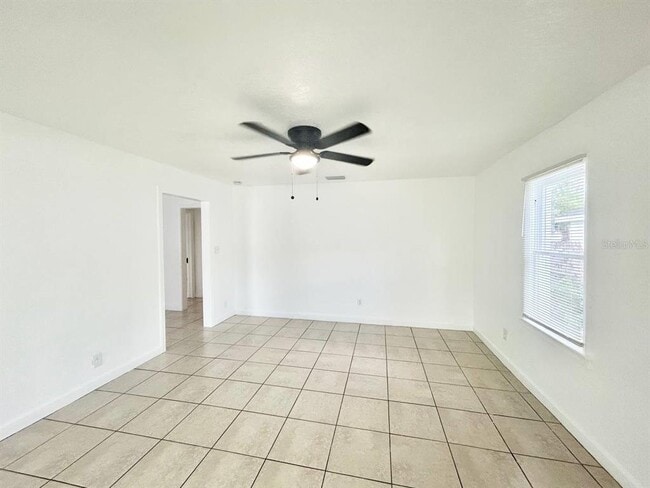Photo - 8004 N Marks St