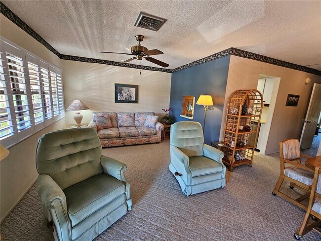 6 Quails Run Blvd Unit 9