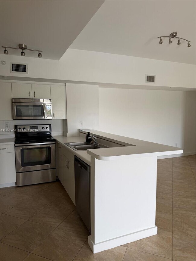 Photo - 2640 S University Dr Unit 308
