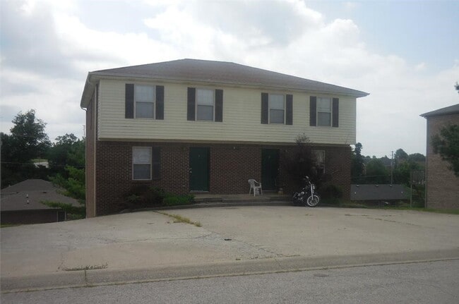 Mcdougal Place - 309 McDougal Ave Unit 1