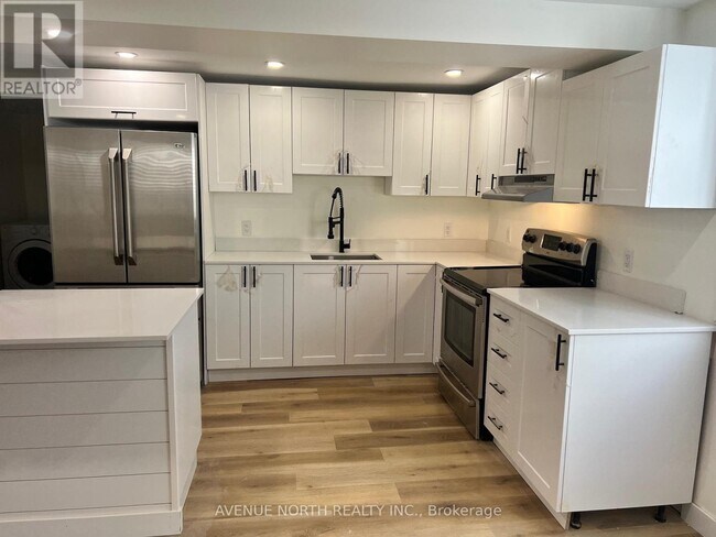 Photo - 480 River Rd