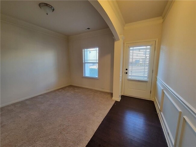Photo - 1043 Blind Brook Cir