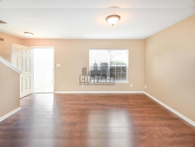 Photo - 4324 Blue Spruce Ct