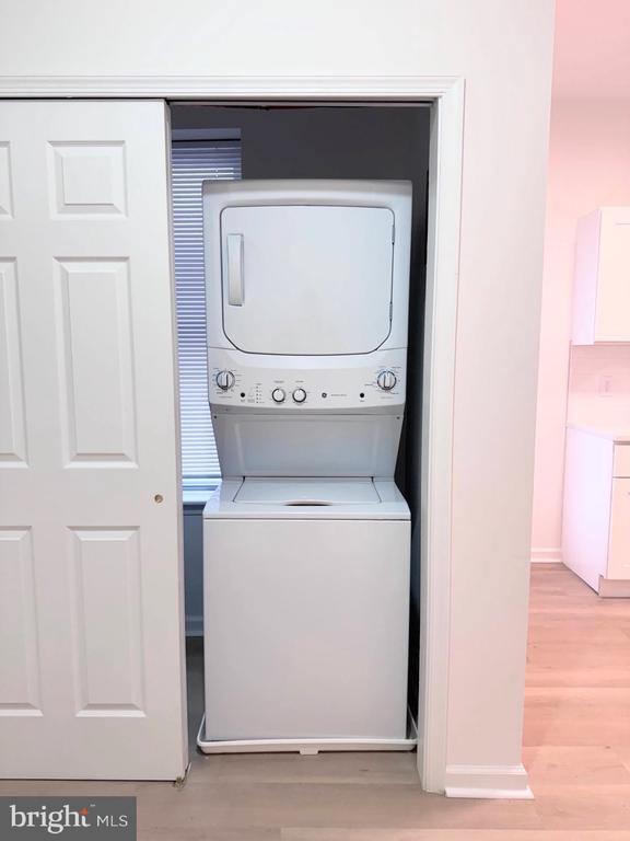 Photo - 319 E Lehigh Ave