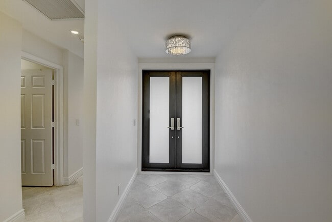 Photo - 20020 Sawgrass Ln