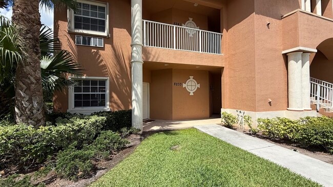8233 Mulligan Cir