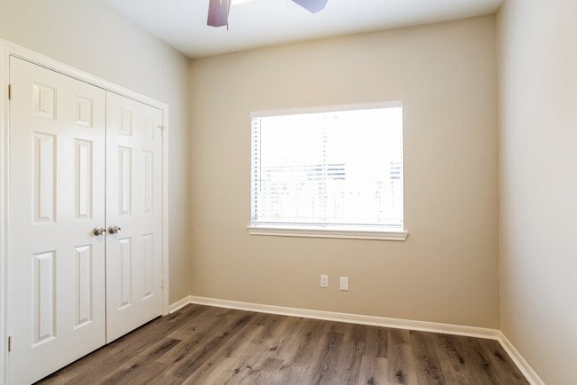 Photo - 6615 Bluebottle Ln