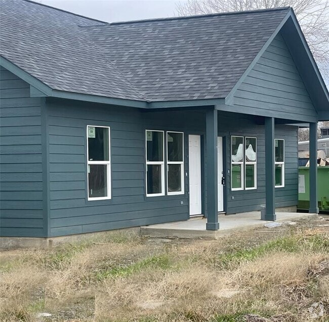 Building Photo - 1318 Stowell St Rental