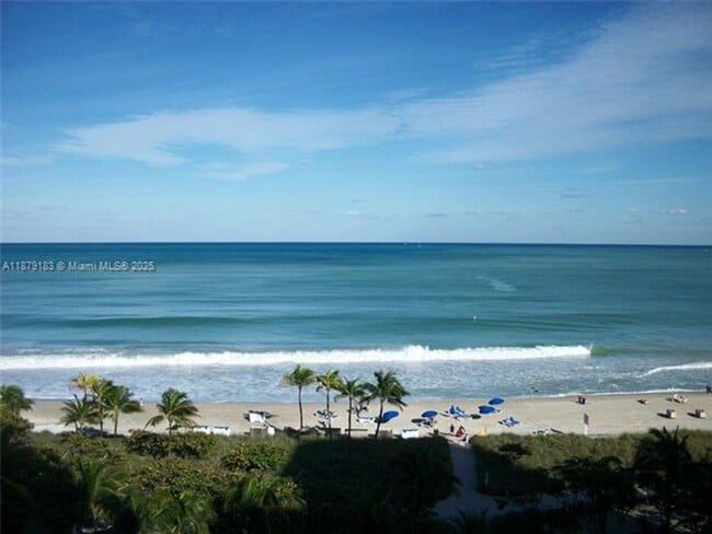 Photo - 10185 Collins Ave Unidad 10185 Collins Ave appt 917