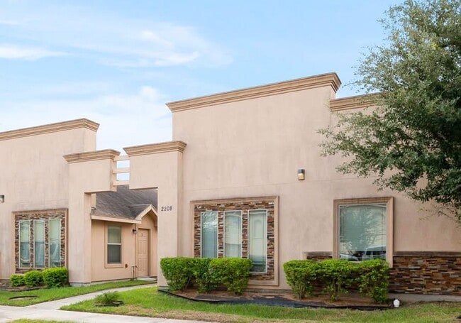 Photo - 2208 Taxco Ct Unit 4