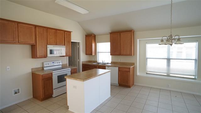 Photo - 2409 Deerwood Dr