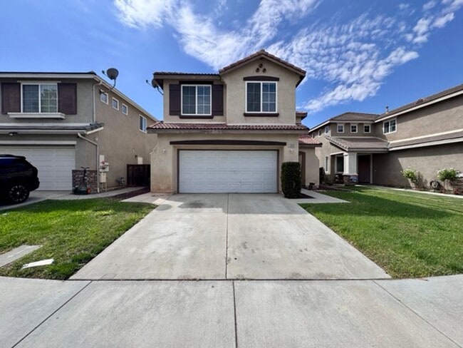 4 Bedroom Menifee home on Menifee Lakes Go... - 4 Bedroom Menifee home on Menifee Lakes Go...