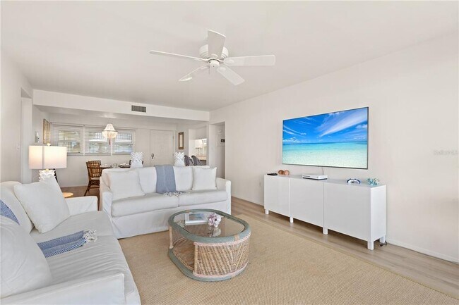 Photo - 3240 Gulf of Mexico Dr Unit B404