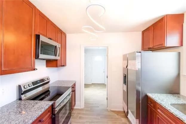 Photo - 2012 Walkers Ln