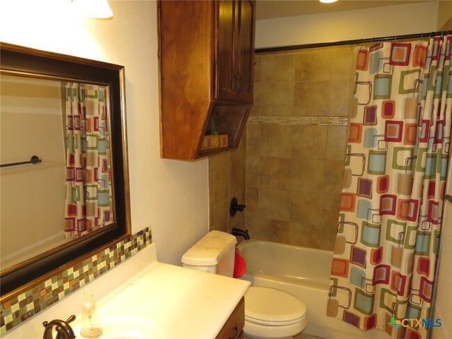 Photo - 2505 Mugho Dr