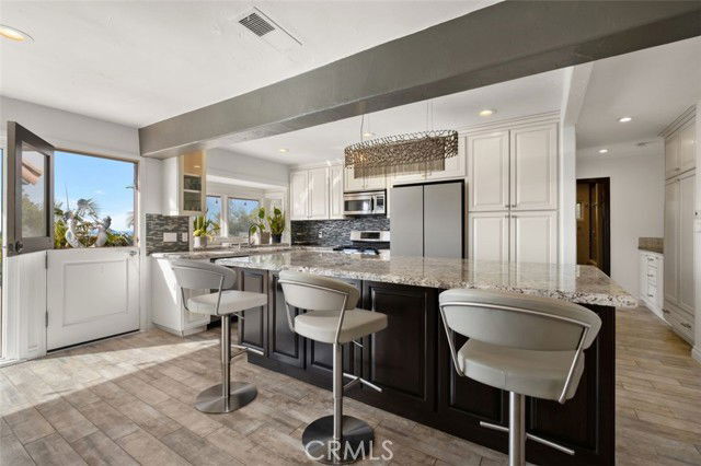 Photo - 30851 Marilyn Dr