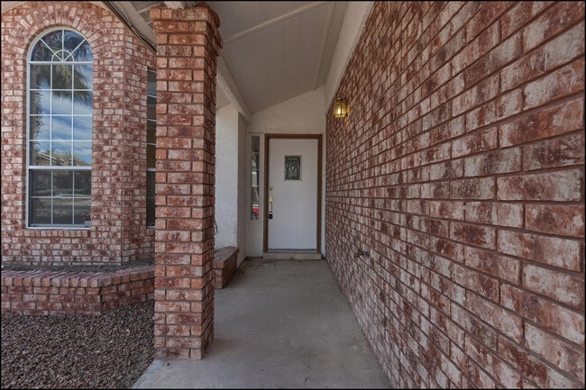 Photo - 7456 Luz De Lumbre Ave