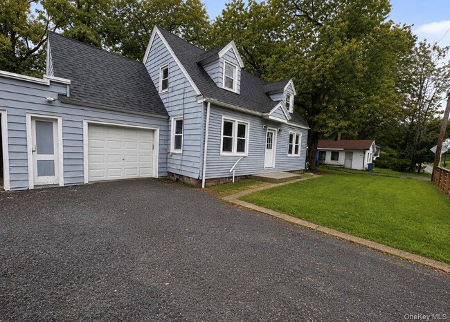 Photo - 6221 NY-42