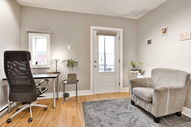 Photo - 5172 Rue Saint-Urbain Unit Mile End Gem