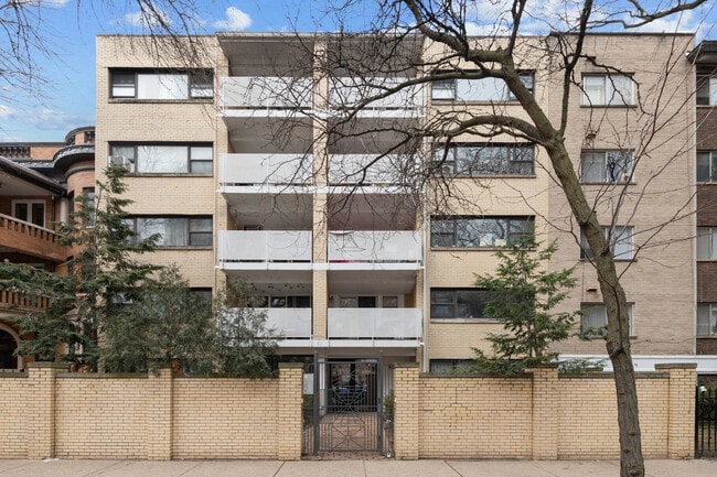 Building Photo - 5616 N Kenmore Ave Unit 4E