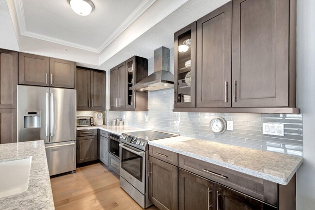 Photo - 444 Bay Colony Dr N