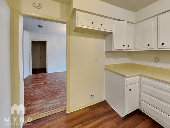 Photo - 4202 Chestergate Dr