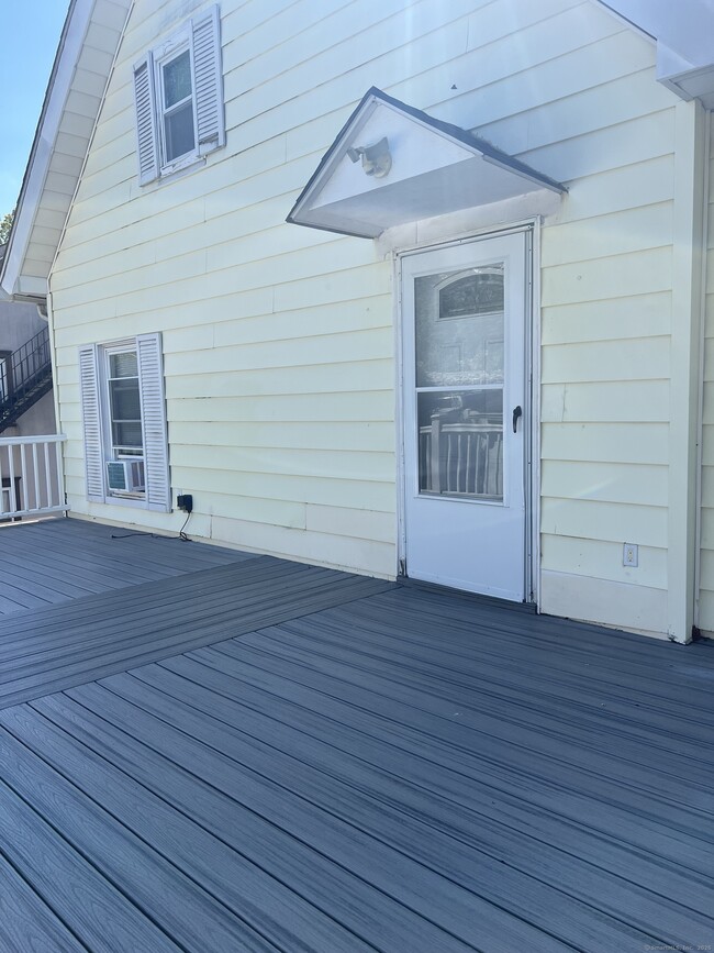 Photo - 71 Byram Rd Unidad 2