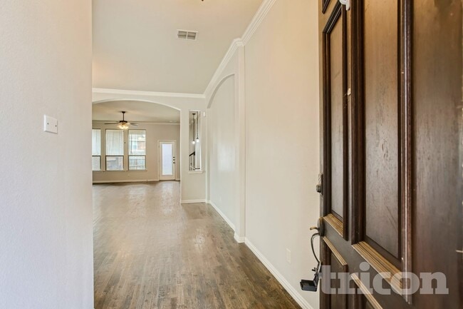 Photo - 396 Florence Dr