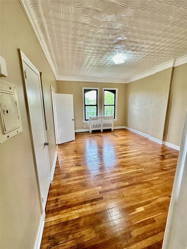 Photo - 16 W 1st St Apartamento Unidad third floor
