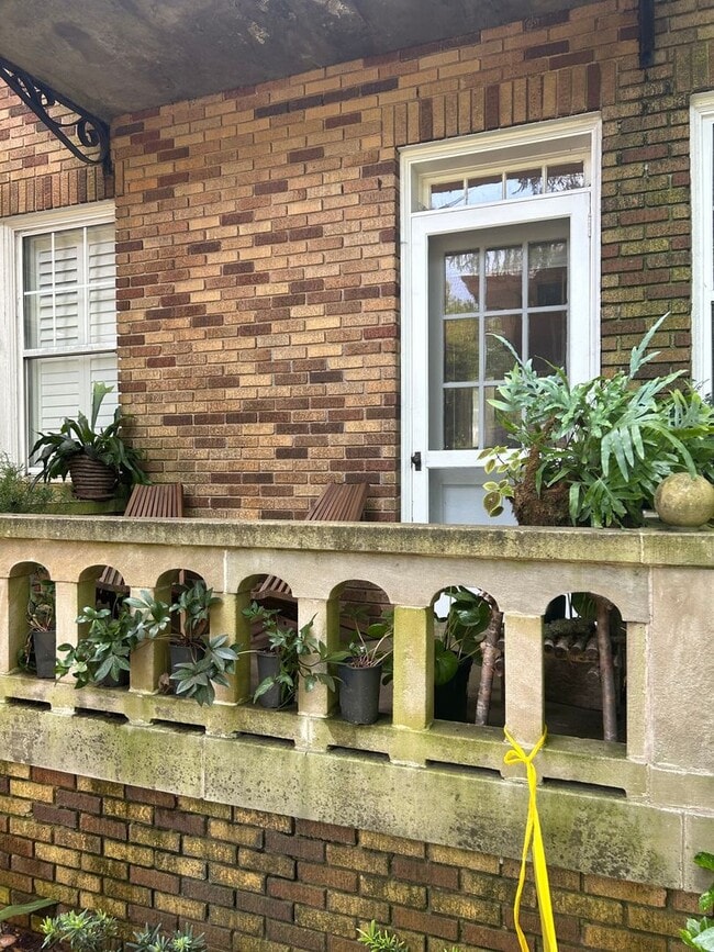 Photo - Greenville, 1BD/1BA, 800SF