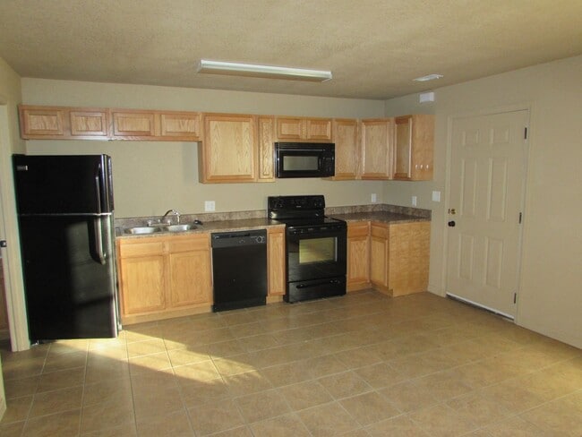 Photo - 16588 Hunters Ridge Ln Unidad D