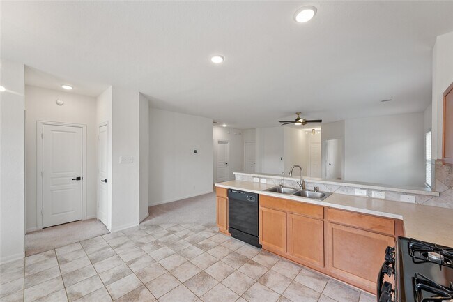 Photo - 5006 Fairwater Ct