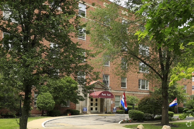 Shaker Park East Apartments