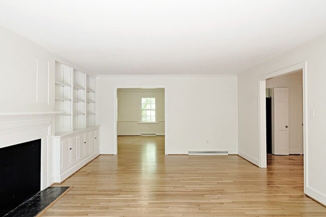 Photo - Move-in Ready & Pet-Friendly Rental Near Shops at Stonefield