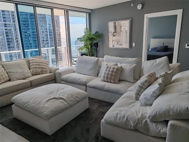 Photo - 200 Biscayne Blvd Way Unit 200 Biscayne Boulevard Way  3907