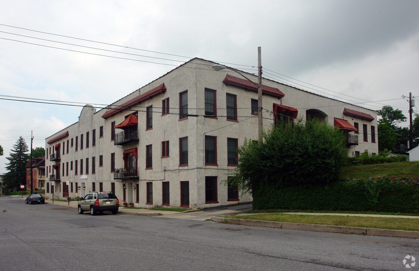 Moller Apartments - Moller Apartments