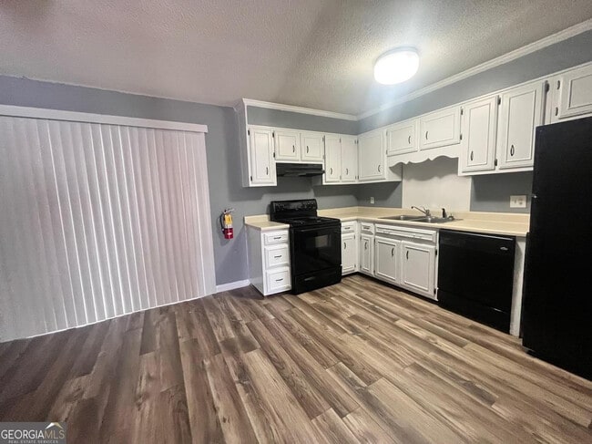 Photo - 251 Knight Dr