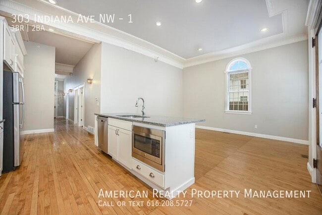Photo - 303 Indiana Ave NW Unit 1
