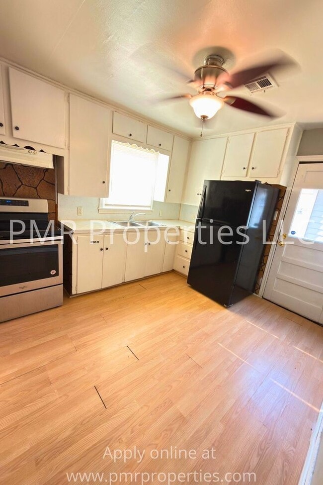 2904 NW 19th St