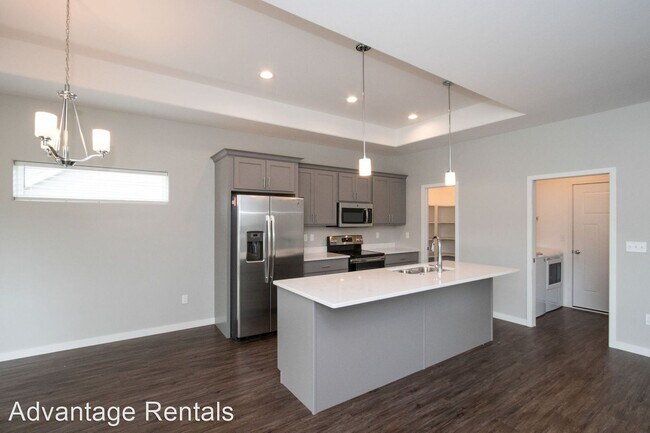 Photo - 5 br, 3 bath House - 175 Charles Drive