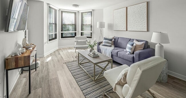 Living-Room-01-Varsity-On-K-WashingtonDC-06