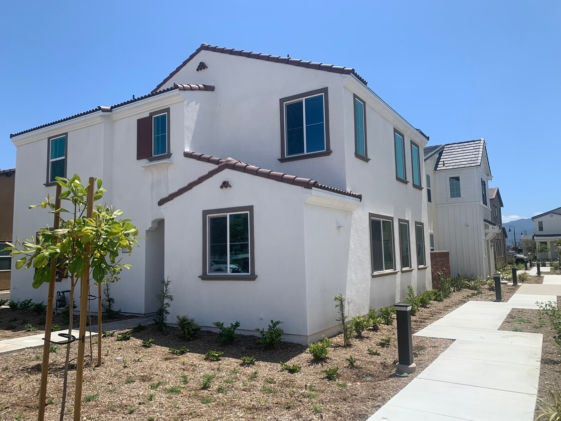Photo - 8613 Academy St (Chino, CA)