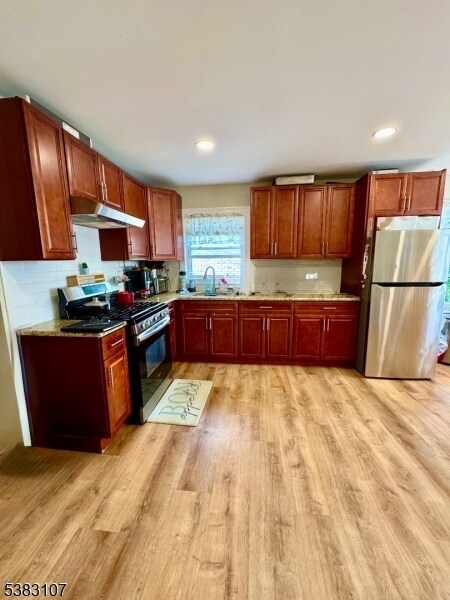 Photo - 394 N 7th St