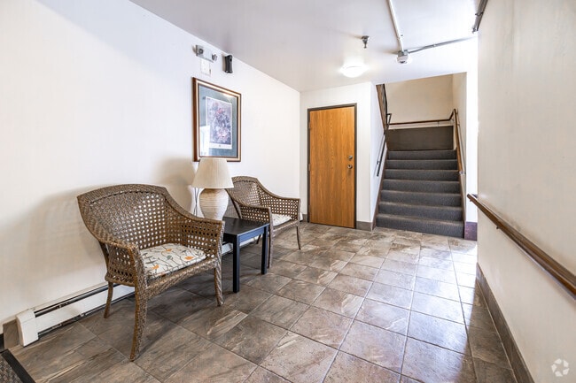 Kenosha Gardens Apartments