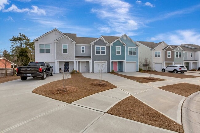 Photo - Townes at Merrimack