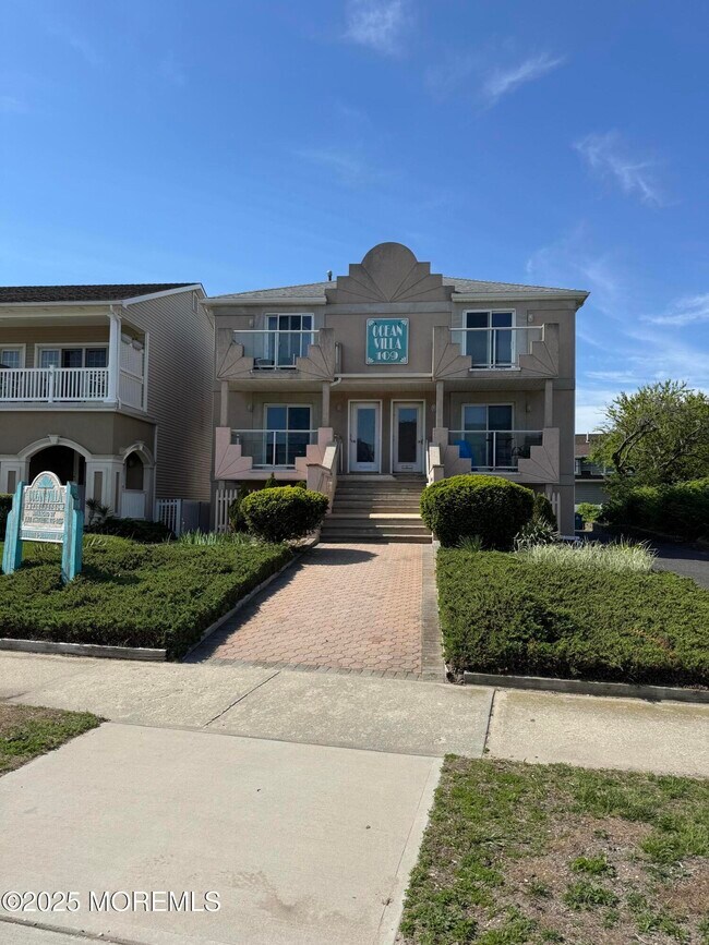 Photo - 109 2nd Ave Unit A