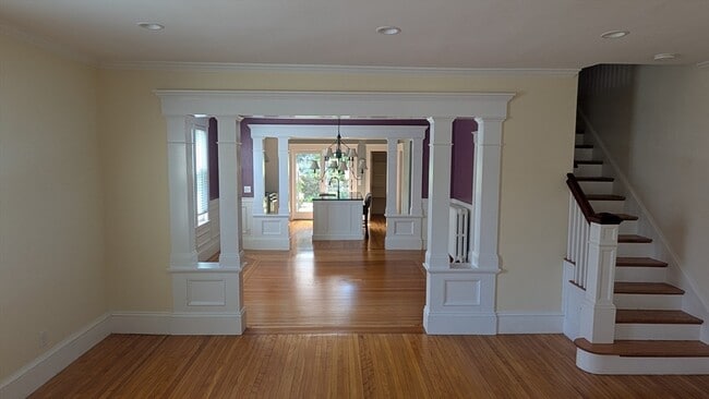 Photo - 133 Elmwood Rd Unit 2