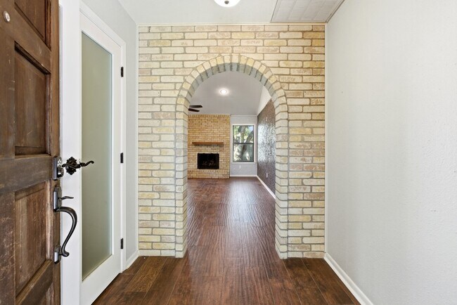 Photo - 3721 Avenue R